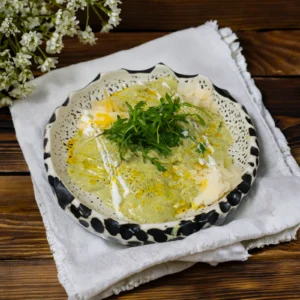 ravioli cu sos pesto si parmezan in smantana dulce restaurant la ponton falticeni